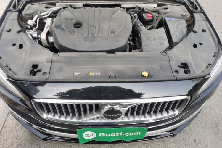 Used Volvo S90 2023 B5 Zhiyi Luxury Edition Engine Bay