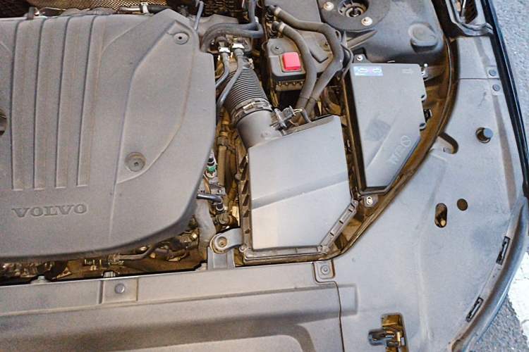 Used Volvo S90 2023 B5 Zhiyuan Luxury Edition Engine Bay Left