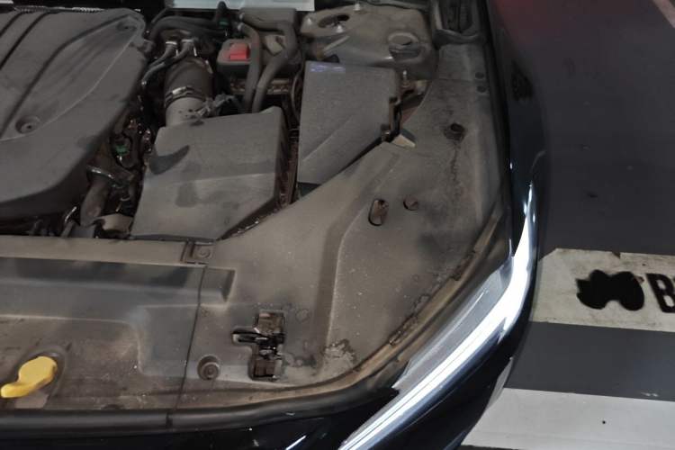 Used Volvo S90 2023 B5 Zhiyuan Luxury Edition Engine Bay Left