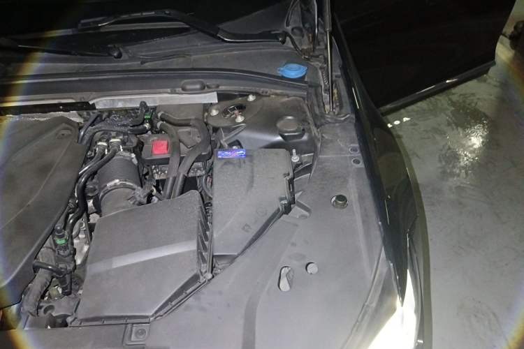Used Volvo S90 2023 B5 Zhiyuan Luxury Edition Engine Bay Left