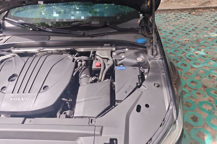 Used Volvo S90 2023 B5 Zhiyuan Luxury Edition Engine Bay Left
