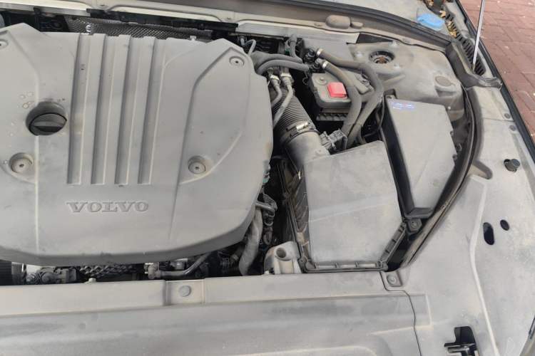 Used Volvo S90 2023 B5 Zhiyi Luxury Edition Engine Bay Left