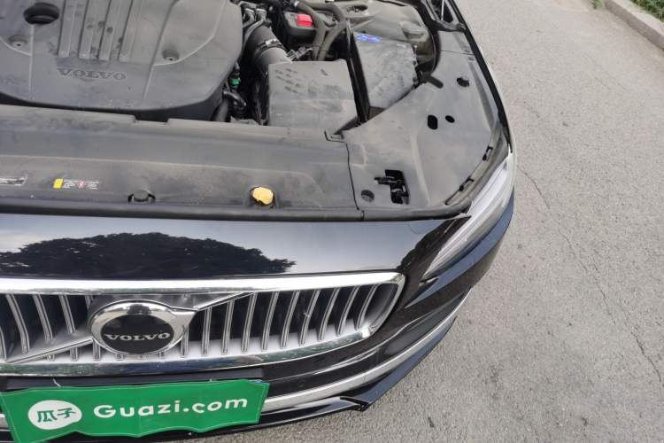 Used Volvo S90 2023 B5 Zhiyi Luxury Edition Engine Bay Left