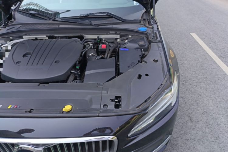 Used Volvo S90 2023 B5 Zhiyi Luxury Edition Engine Bay Left