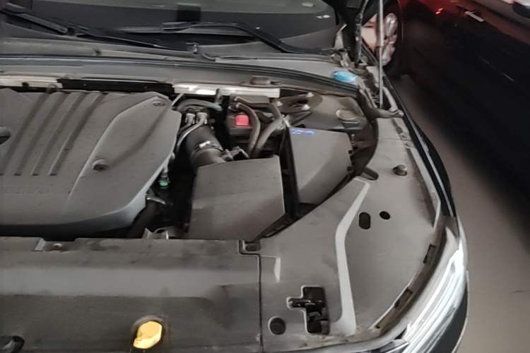 Used Volvo S90 2023 B5 Zhiyi Luxury Edition Engine Bay Left