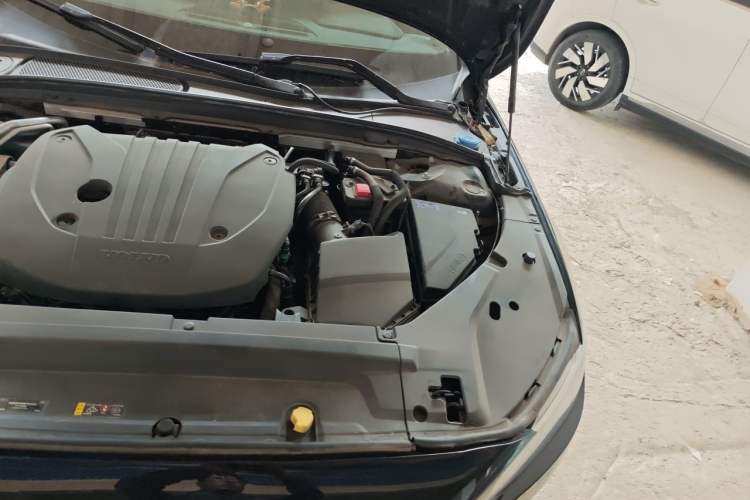Used Volvo S90 2023 B5 Zhiyuan Luxury Edition Engine Bay Left