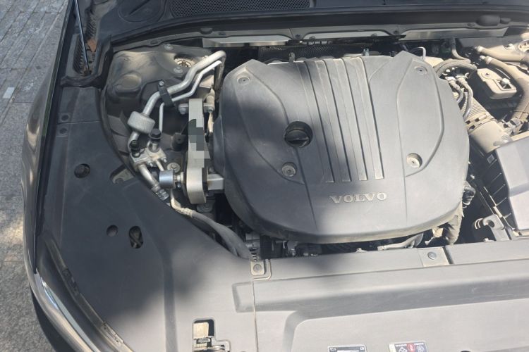 Used Volvo S90 2023 B5 Zhiyuan Luxury Edition Engine Bay Right