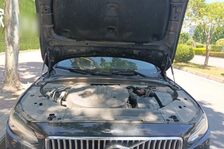 Used Volvo S90 2023 B5 Zhiyuan Luxury Edition Engine Bay