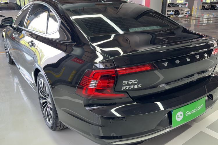Used Volvo S90 2023 B5 Zhiyi Luxury Edition Exterior 2