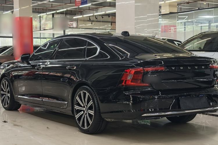 Used Volvo S90 2023 B5 Zhiyuan Luxury Edition Exterior 3