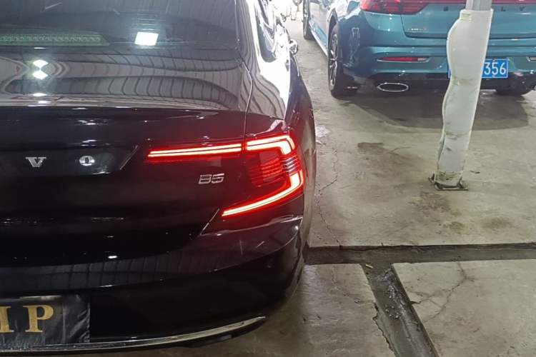 Used Volvo S90 2023 B5 Zhiyi Luxury Edition Exterior 3