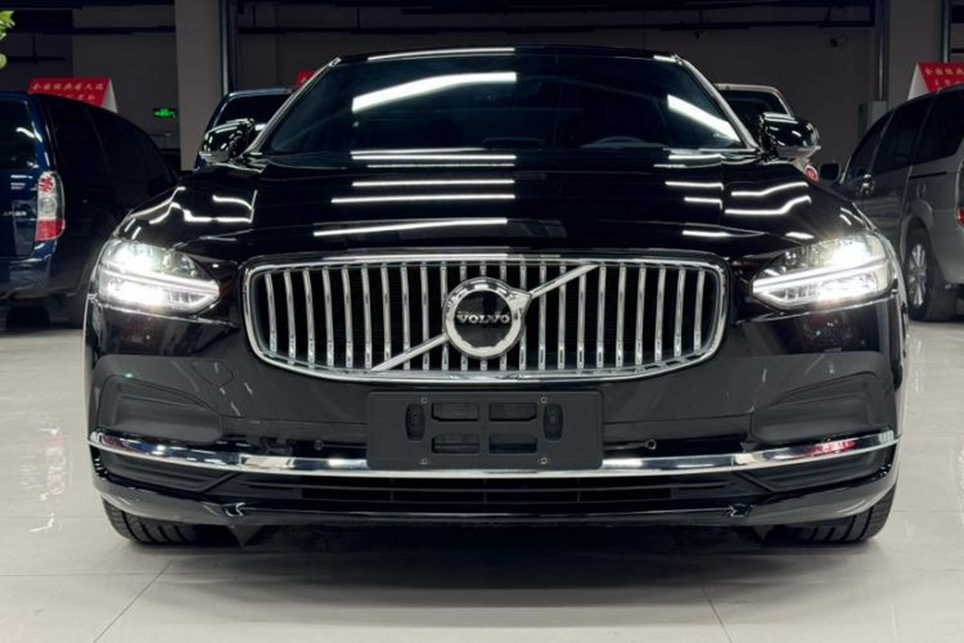 Used Volvo S90 2023 B5 Zhiyi Luxury Edition Exterior 3