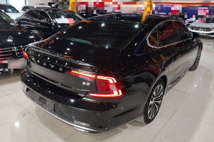 Used Volvo S90 2023 B5 Zhiyi Luxury Edition Exterior 5