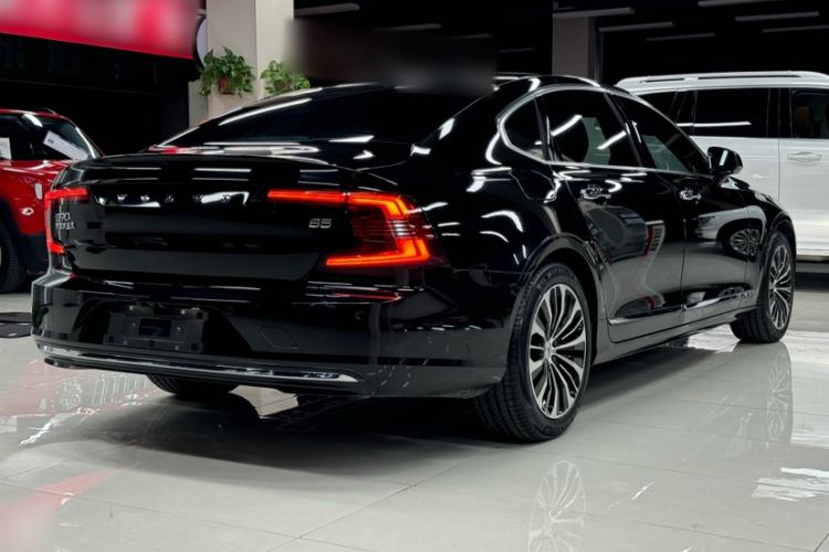 Used Volvo S90 2023 B5 Zhiyi Luxury Edition Exterior 5