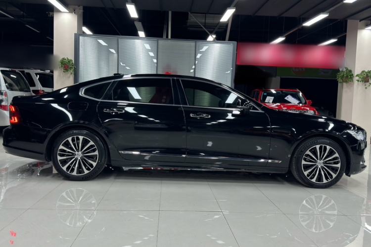 Used Volvo S90 2023 B5 Zhiyi Luxury Edition Exterior 6