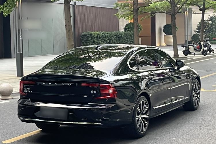 Used Volvo S90 2023 B5 Zhiyuan Luxury Edition Exterior 7