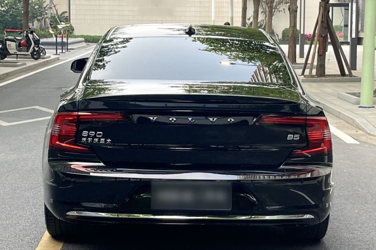 Used Volvo S90 2023 B5 Zhiyuan Luxury Edition Exterior 8
