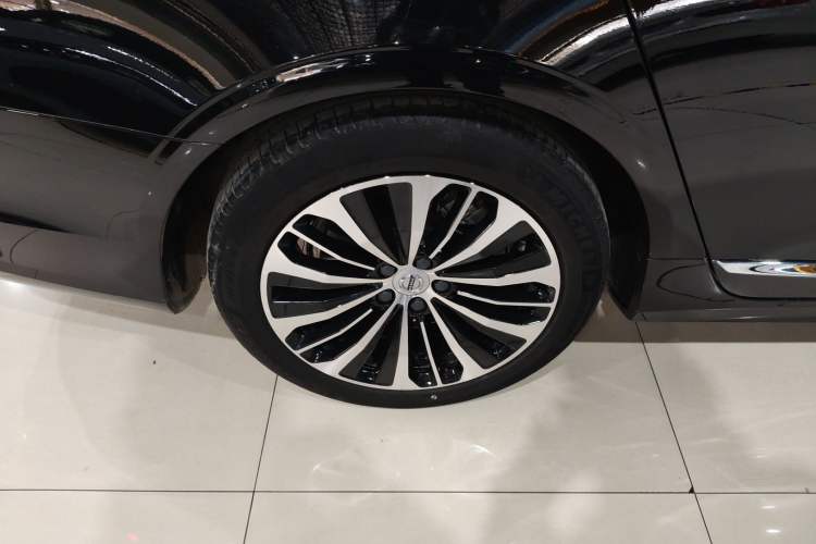 Used Volvo S90 2023 B5 Zhiyi Luxury Edition Exterior 8