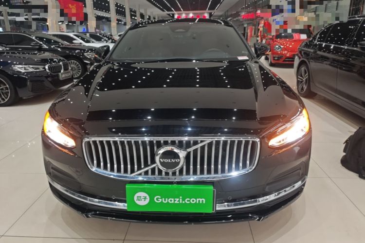 Used Volvo S90 2023 B5 Zhiyuan Luxury Edition Front