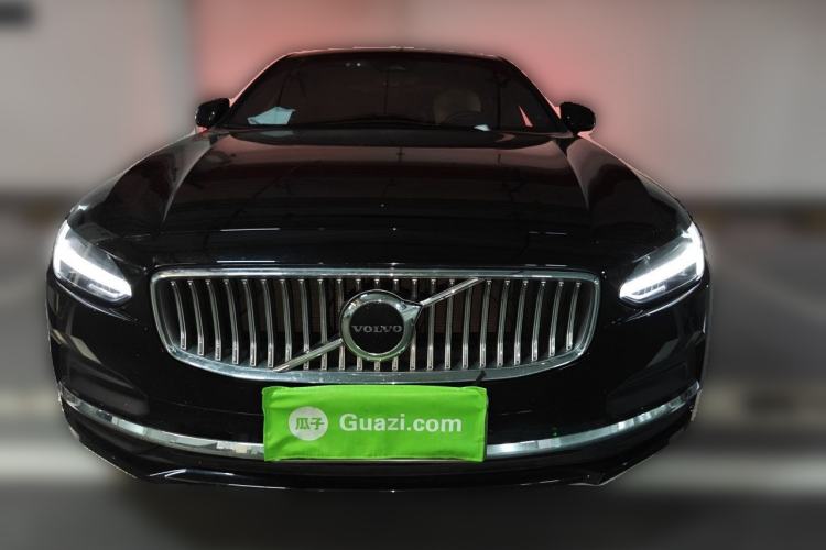 Used Volvo S90 2023 B5 Zhiyuan Luxury Edition Front