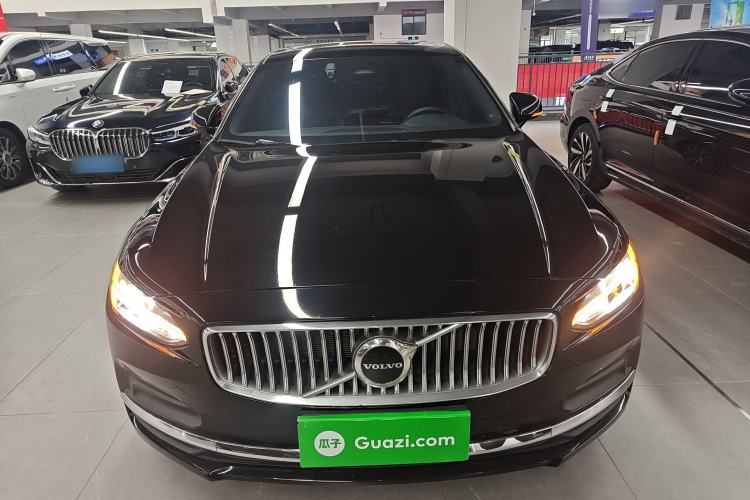 Used Volvo S90 2023 B5 Zhiyuan Luxury Edition Front