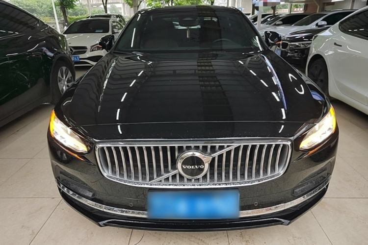 Used Volvo S90 2023 B5 Zhiyi Luxury Edition Front