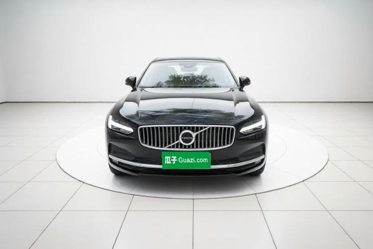 Used Volvo S90 2023 B5 Zhiyuan Luxury Edition Front