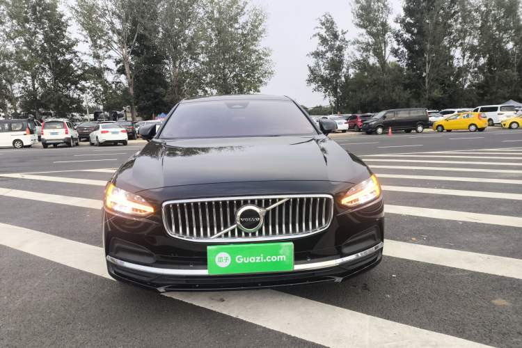 Used Volvo S90 2023 B5 Zhiyi Luxury Edition Front