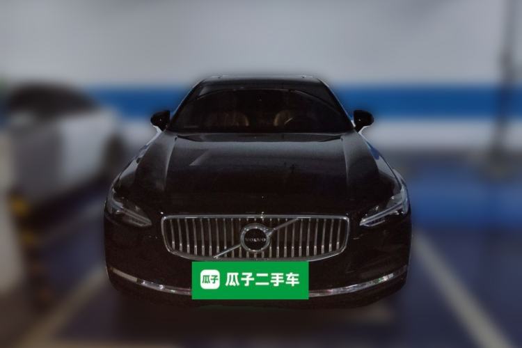Used Volvo S90 2023 B5 Zhiyuan Luxury Edition Front