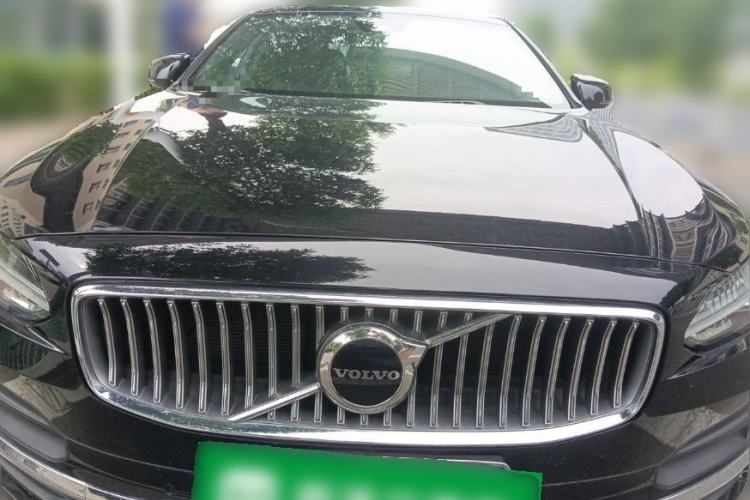 Used Volvo S90 2023 B5 Zhiyi Luxury Edition Front
