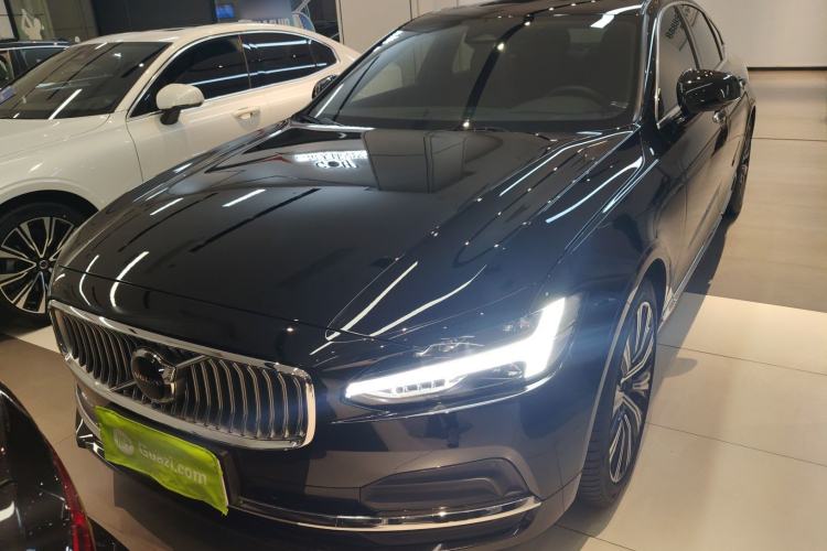 Used Volvo S90 2023 B5 Zhiyuan Luxury Edition Front