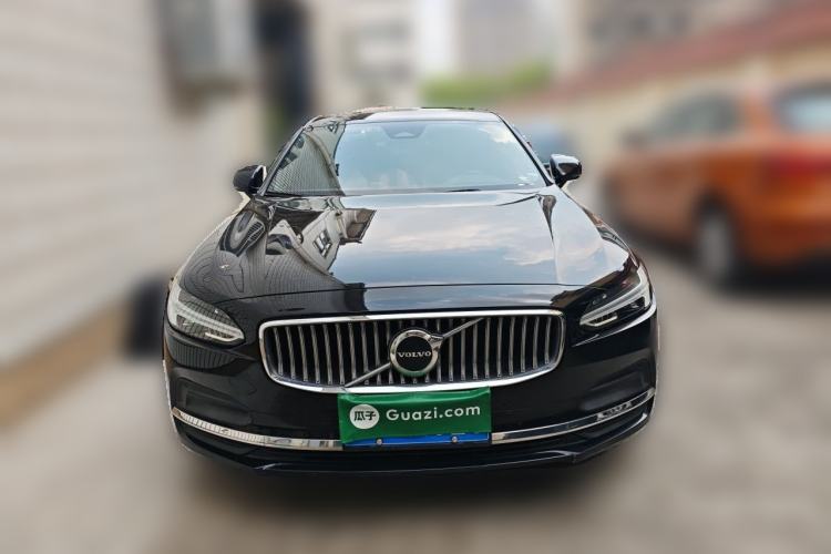 Used Volvo S90 2023 B5 Zhiyi Luxury Edition Front