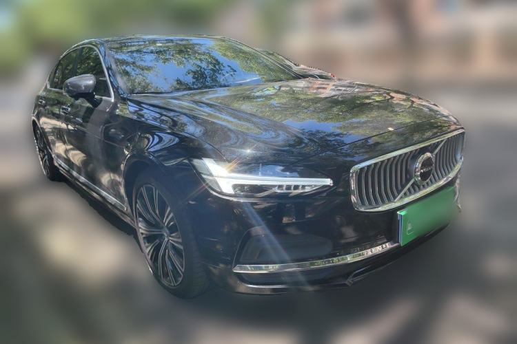 Used Volvo S90 2023 B5 Zhiyuan Luxury Edition Front Right 45 Deg