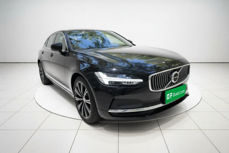 Used Volvo S90 2023 B5 Zhiyuan Luxury Edition Front Right 45 Deg