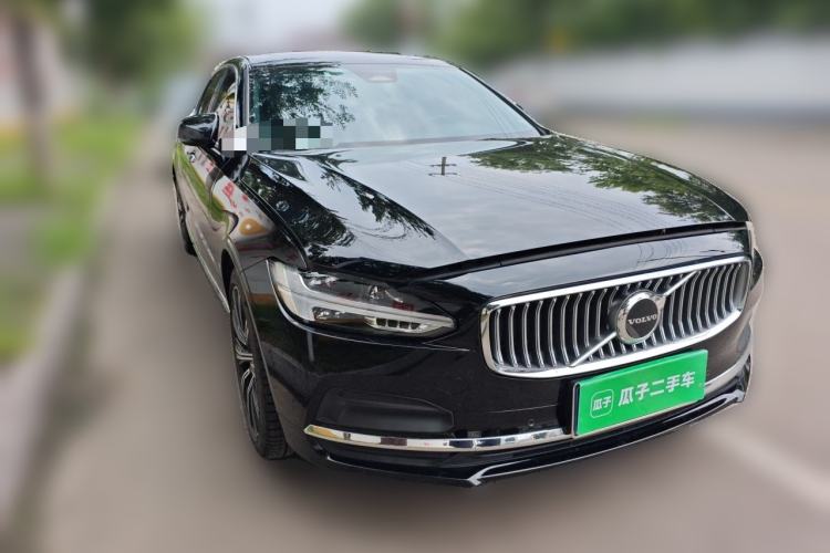 Used Volvo S90 2023 B5 Zhiyuan Luxury Edition Front Right 45 Deg