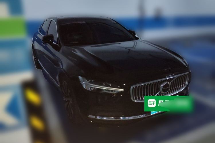 Used Volvo S90 2023 B5 Zhiyuan Luxury Edition Front Right 45 Deg