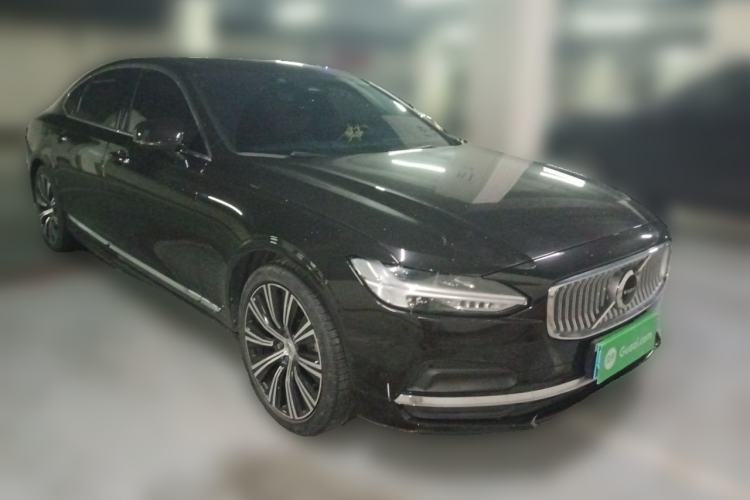 Used Volvo S90 2023 B5 Zhiyuan Luxury Edition Front Right 45 Deg