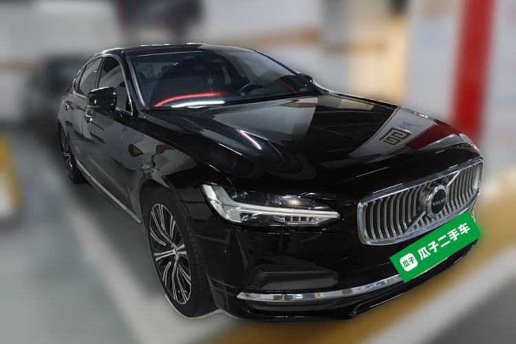 Used Volvo S90 2023 B5 Zhiyuan Luxury Edition Front Right 45 Deg