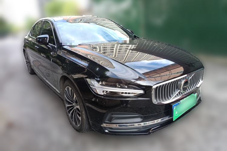 Used Volvo S90 2023 B5 Zhiyi Luxury Edition Front Right 45 Deg