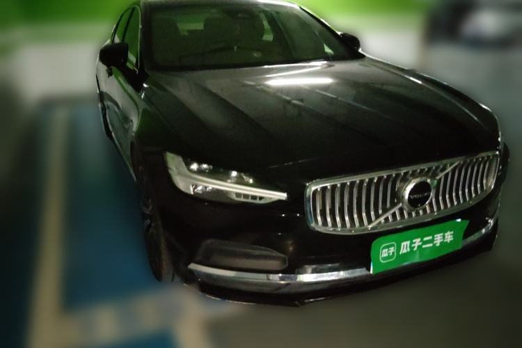 Used Volvo S90 2023 B5 Zhiyuan Luxury Edition Front Right 45 Deg