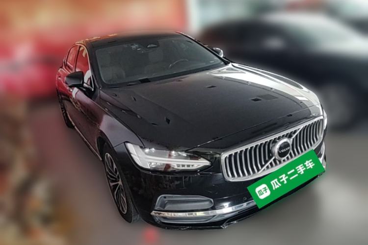 Used Volvo S90 2023 B5 Zhiyi Luxury Edition Front Right 45 Deg