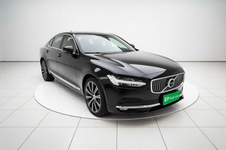 Used Volvo S90 2023 B5 Zhiyuan Luxury Edition Front Right 45 Deg