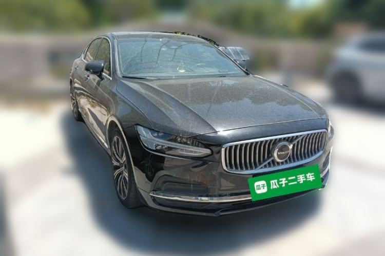 Used Volvo S90 2023 B5 Zhiyuan Luxury Edition Front Right 45 Deg