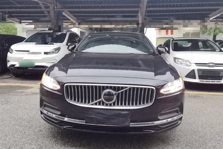 Used Volvo S90 2023 B5 Zhiyi Luxury Edition Front