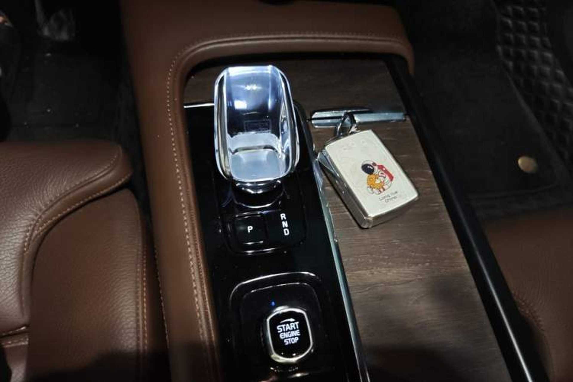Used Volvo S90 2023 B5 Zhiyuan Luxury Edition Gear Lever