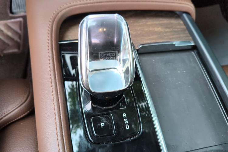 Used Volvo S90 2023 B5 Zhiyuan Luxury Edition Gear Lever