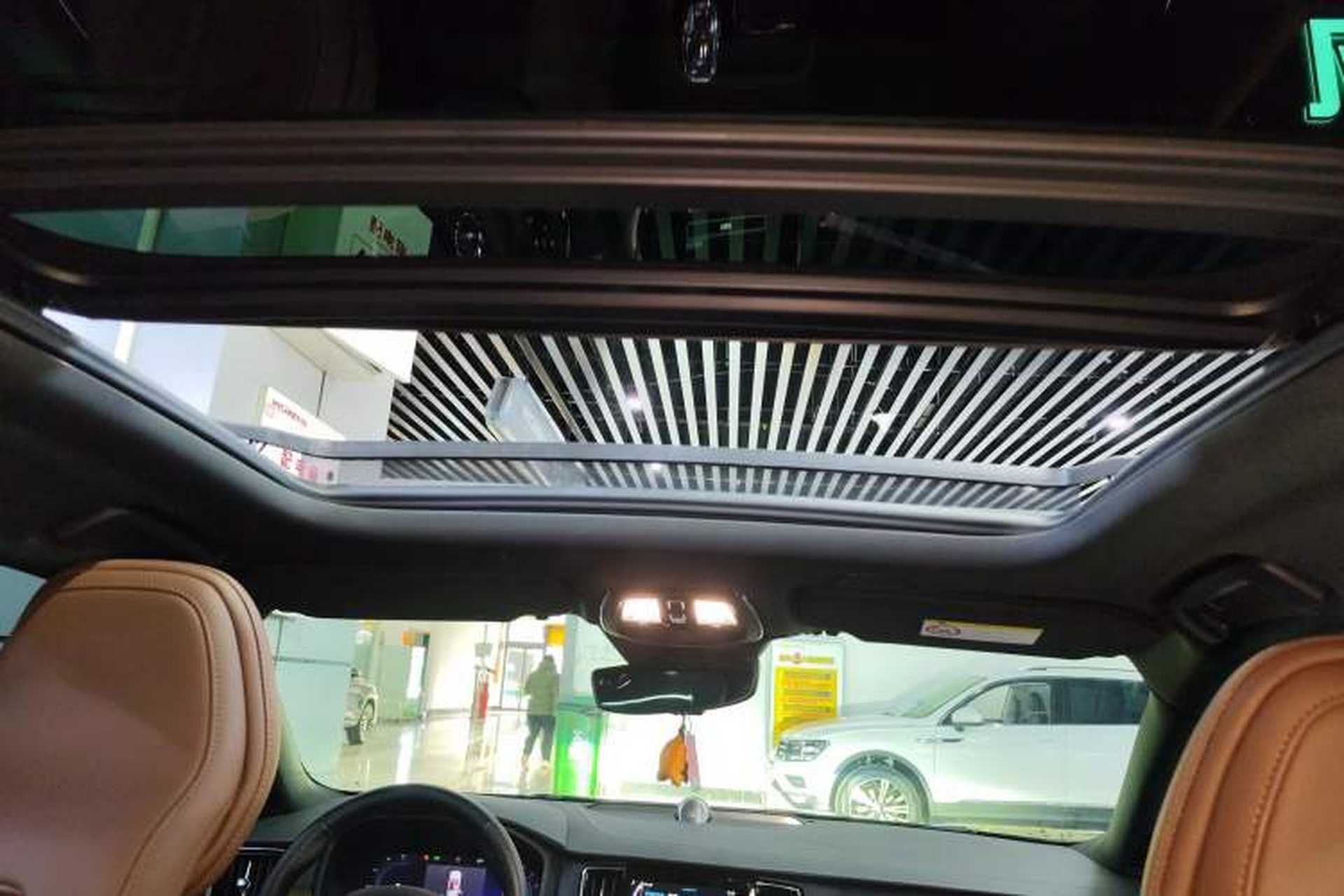 Used Volvo S90 2023 B5 Zhiyuan Luxury Edition Headliner
