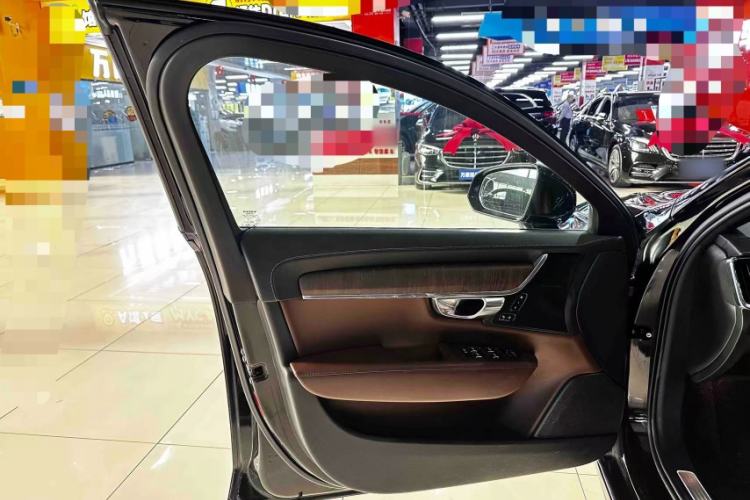 Used Volvo S90 2023 B5 Zhiyuan Luxury Edition Interior 14