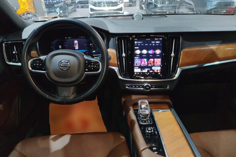 Used Volvo S90 2023 B5 Zhiyi Luxury Edition Interior 2