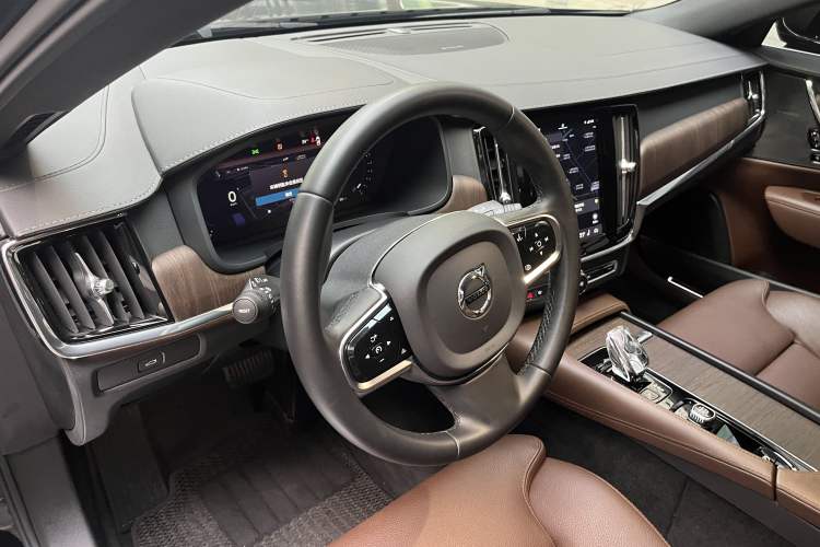 Used Volvo S90 2023 B5 Zhiyuan Luxury Edition Interior 3